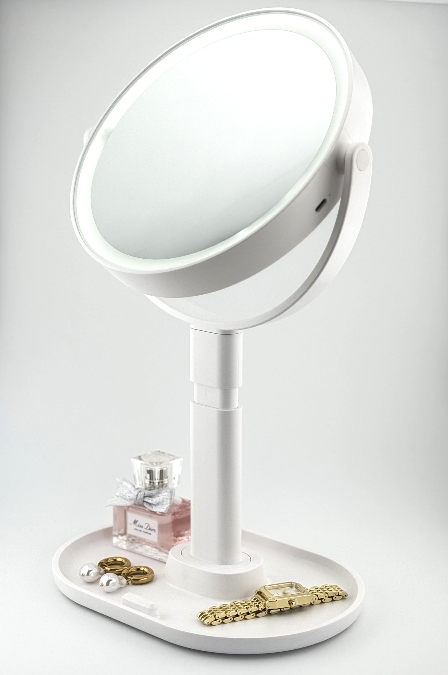 VANITY PRO - Profi LED-es sminktükör - Tökéles fény minden helyzetben