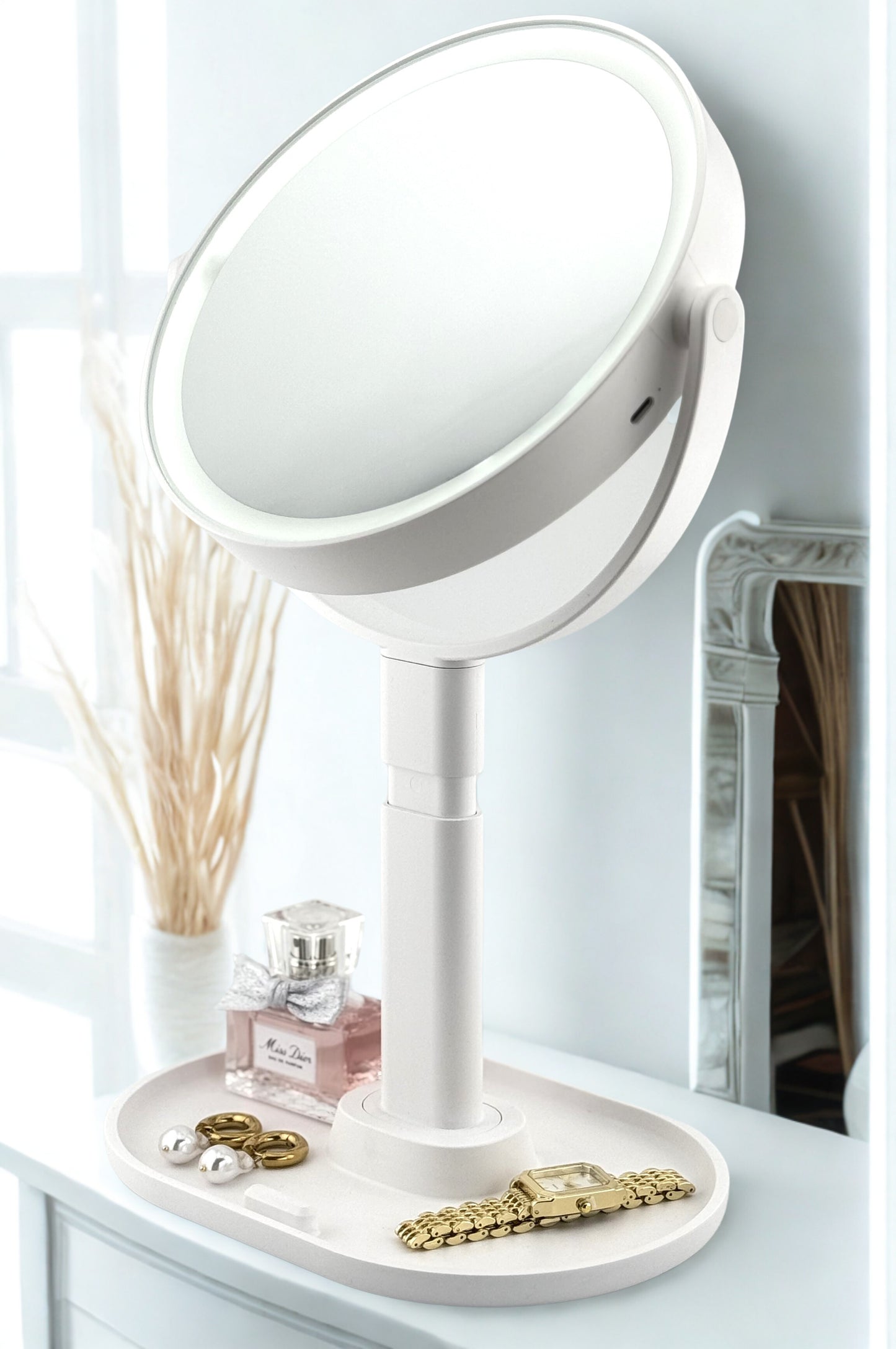 VANITY PRO - Profi LED-es sminktükör - Tökéles fény minden helyzetben